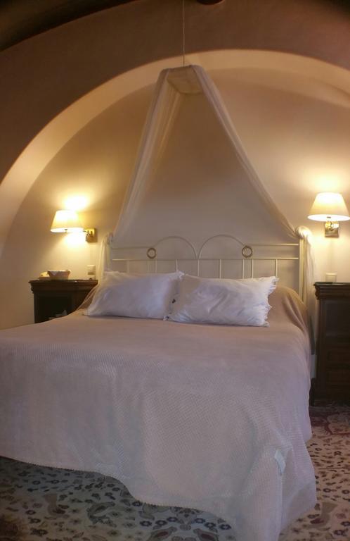 Economou Mansion Aparthotel Spetses Town Ngoại thất bức ảnh