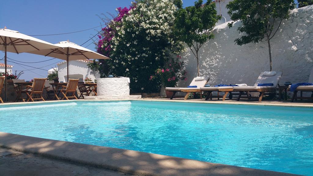 Economou Mansion Aparthotel Spetses Town Ngoại thất bức ảnh